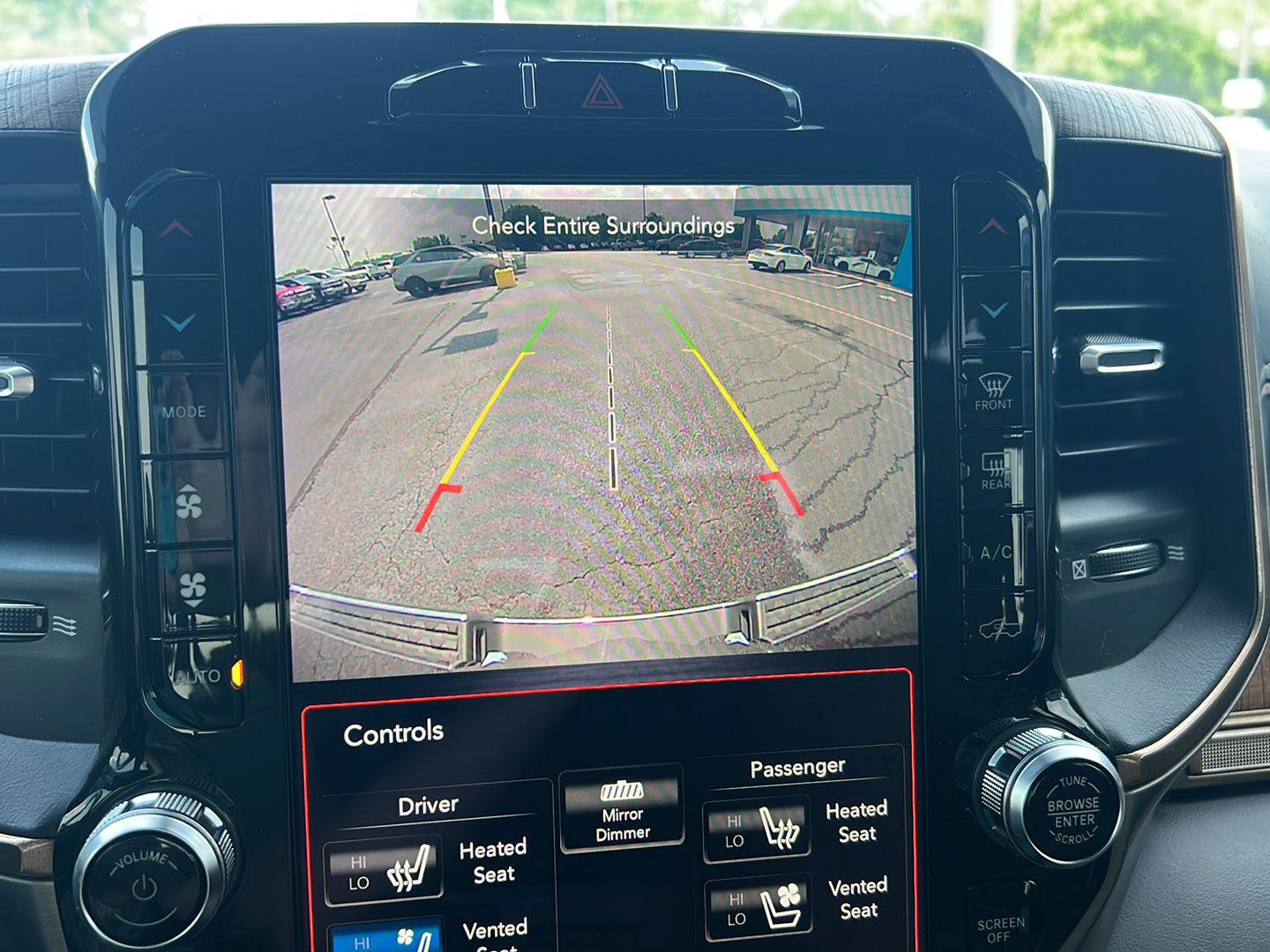 Used 2019 RAM 1500 Limited AWD/4WD image 24
