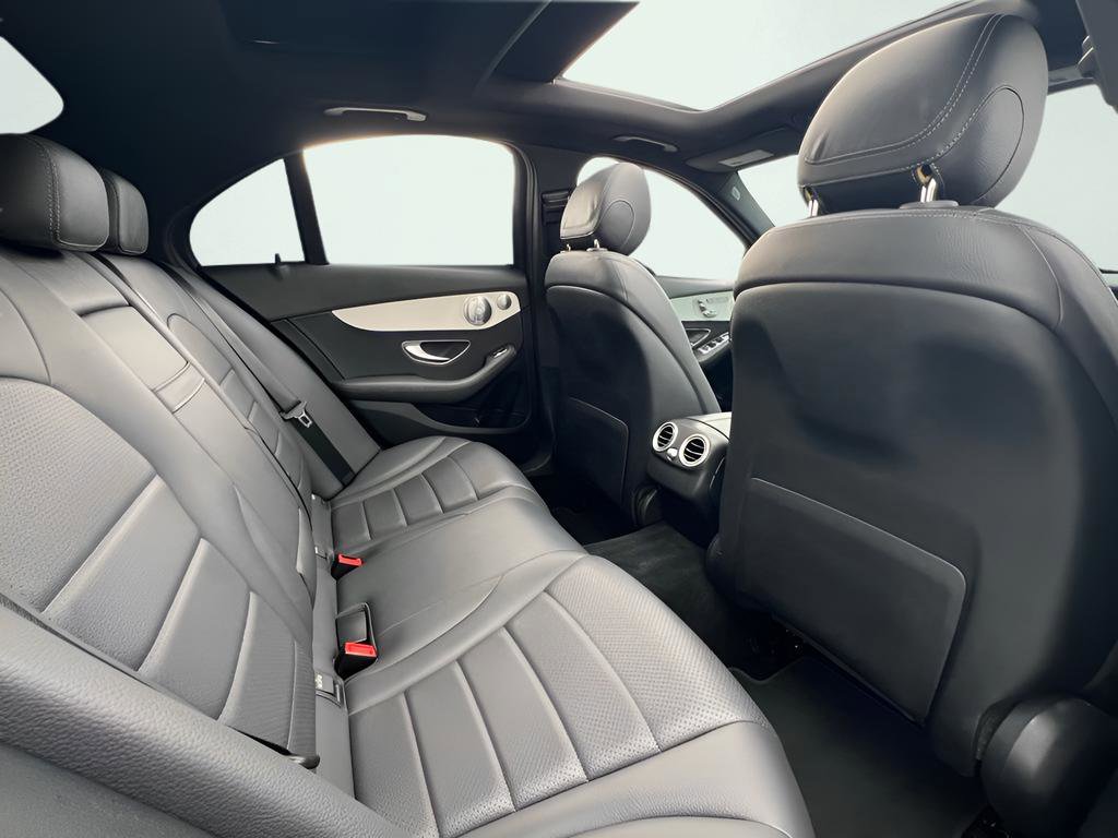 Used 2020 Mercedes-Benz C 300 Sedan image 27