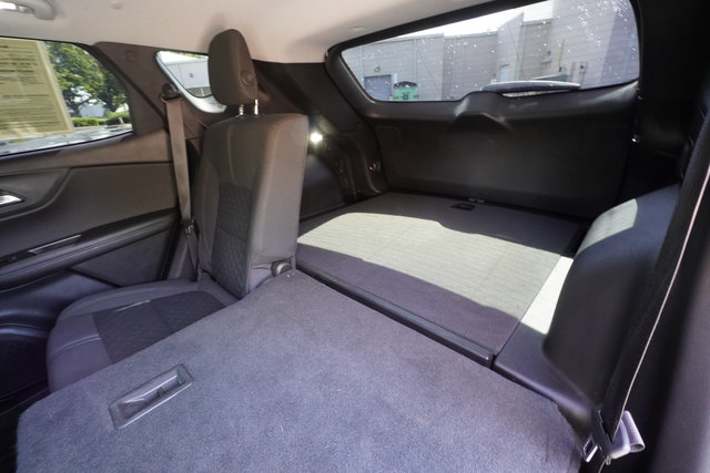 Used 2021 Chevrolet Blazer LT w/ LPO, Black Accent Package FWD image 24