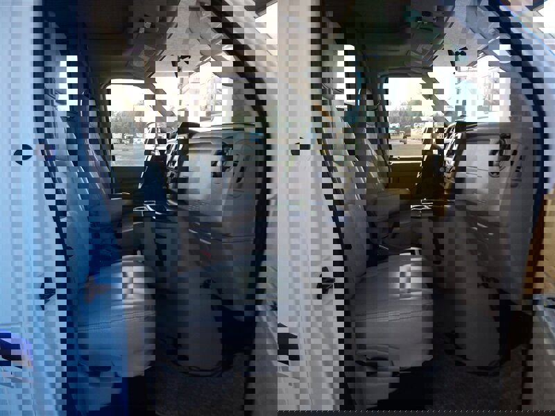 Used 2022 Ford E-450 and Econoline 450 Super Duty w/ Motorhome Prep Package image 23