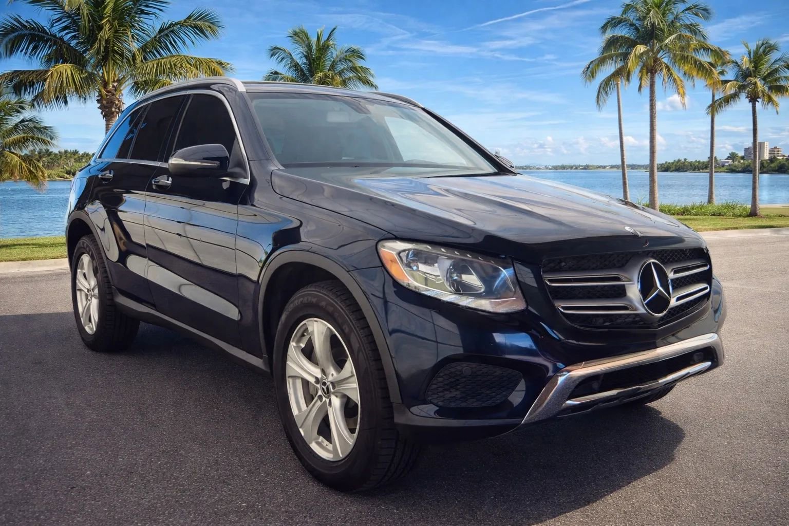 Used 2017 Mercedes-Benz GLC 300 4MATIC w/ Premium 1 Package