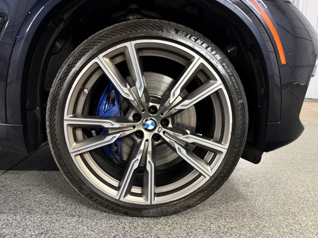 Used 2021 BMW X5 M50i w/ Premium Package AWD/4WD image 5