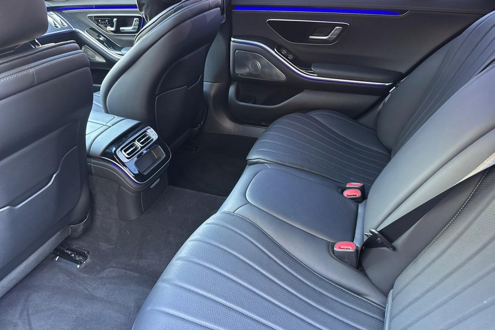 Used 2022 Mercedes-Benz S 500 S 500 image 13