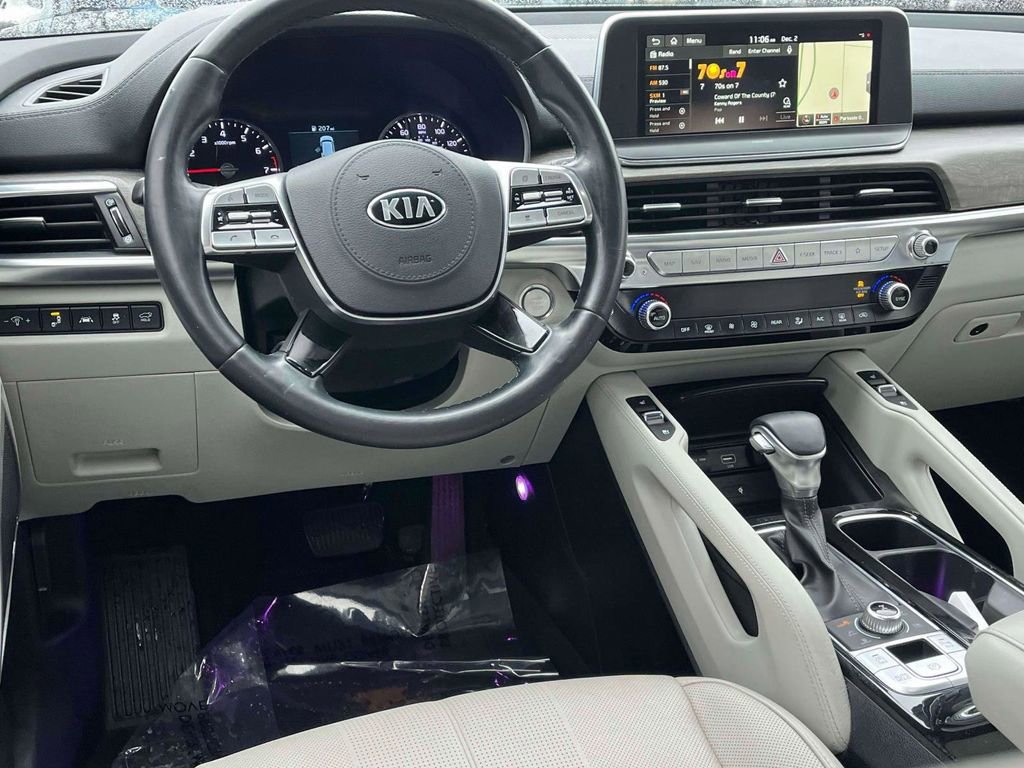 Used 2021 Kia Telluride EX w/ EX Premium Package image 2