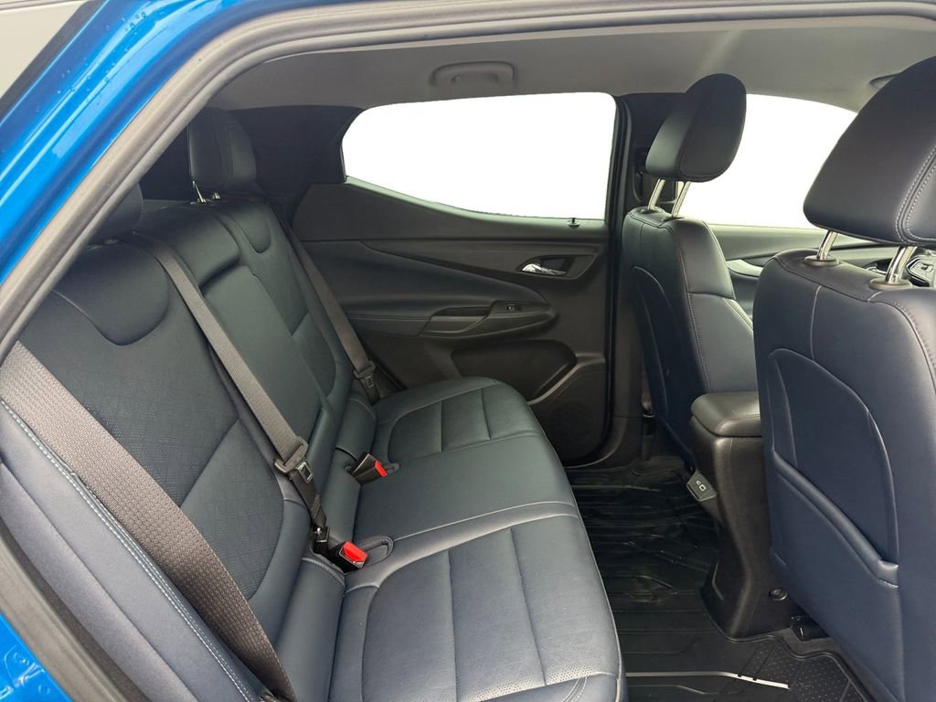 Certified 2023 Chevrolet Bolt EUV LT w/ Convenience Package image 18