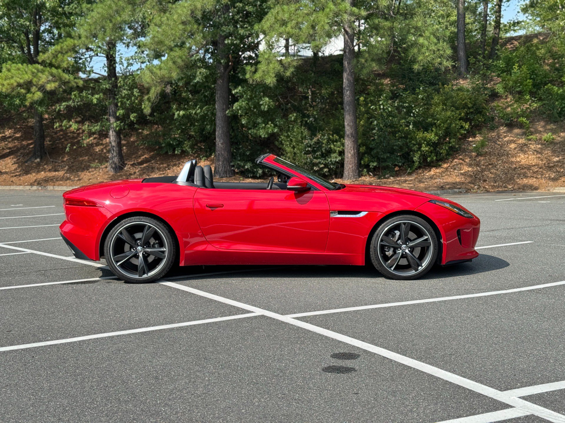 Used 2014 Jaguar F-TYPE Convertible RWD image 14