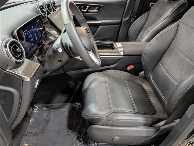 Used 2026 Mercedes-Benz GLC 300 image 16