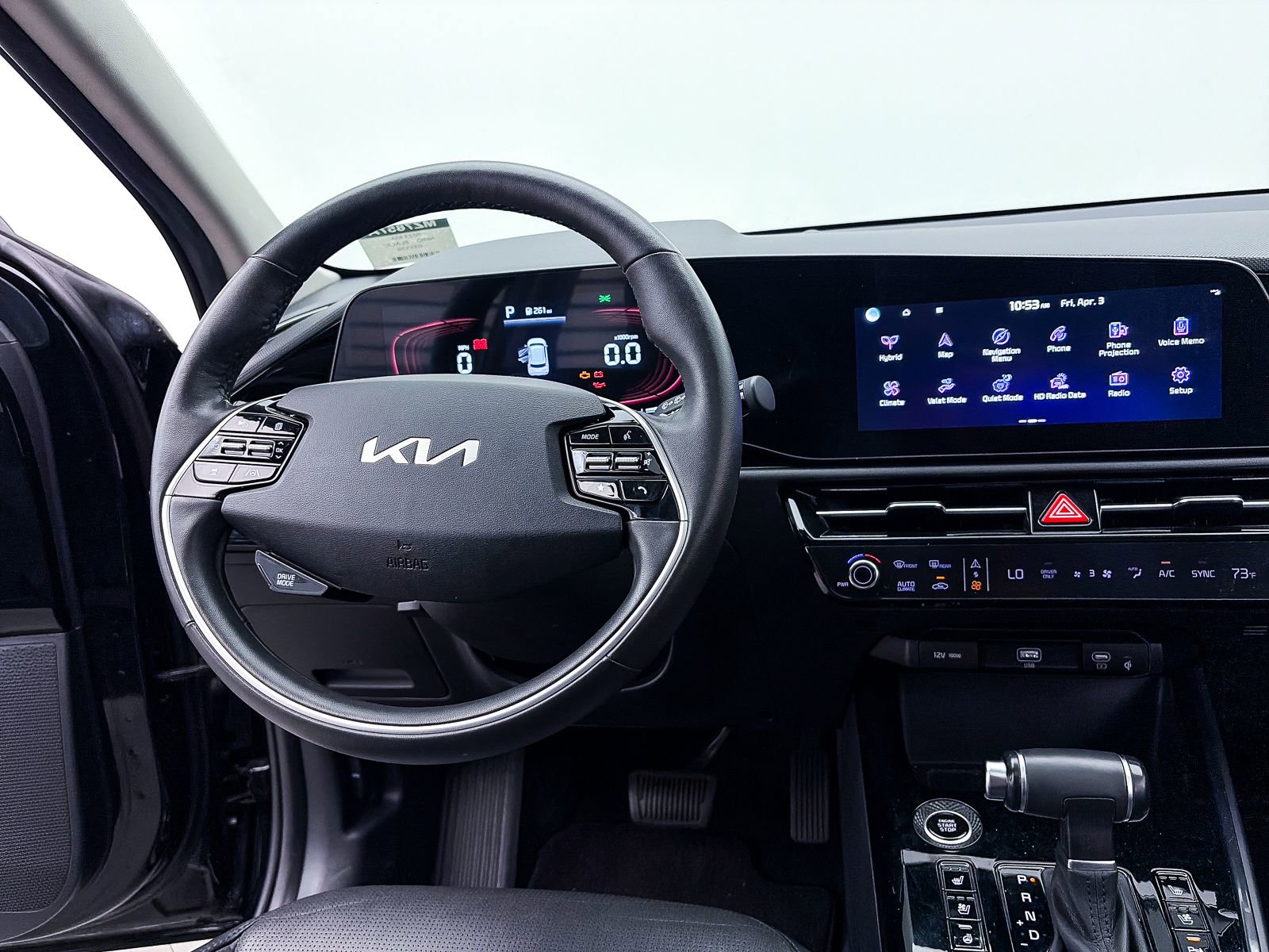 Used 2023 Kia Niro SX image 5