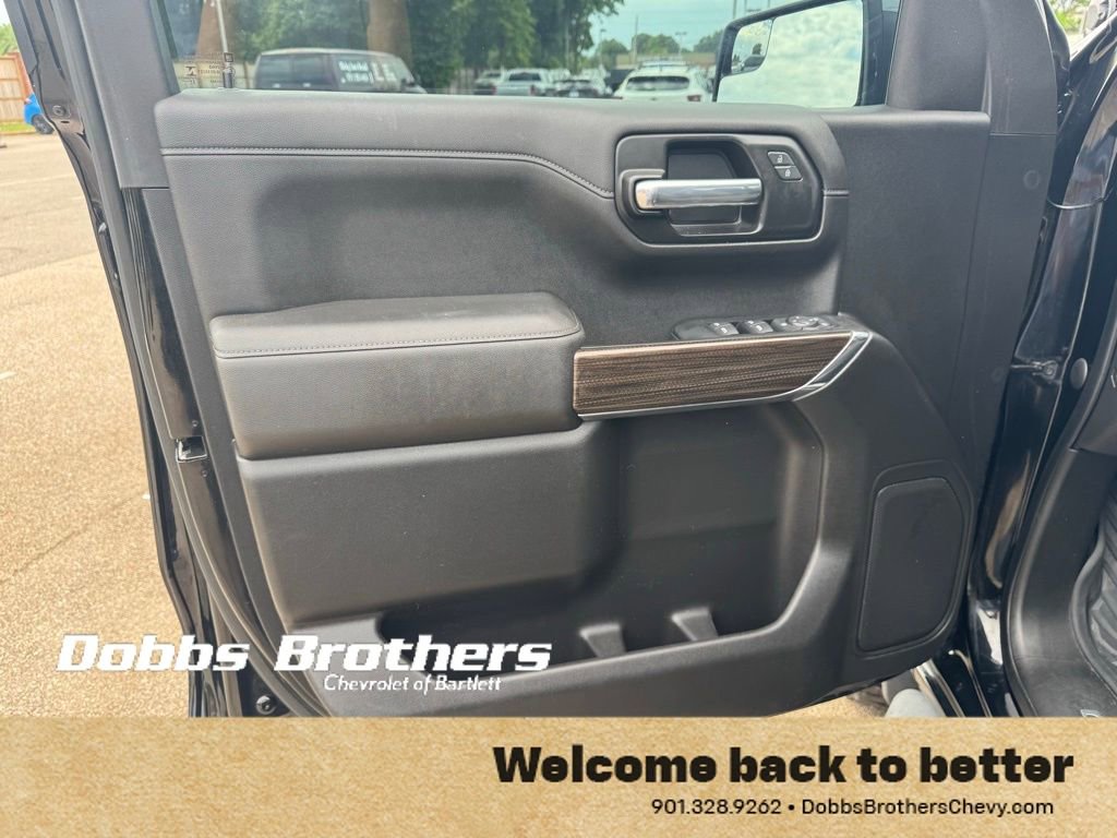 Used 2021 Chevrolet Silverado 1500 LT Trail Boss w/ Bed Protection Package image 14