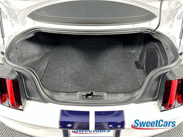 Used 2020 Ford Mustang Shelby GT350 w/ Technology Package image 41