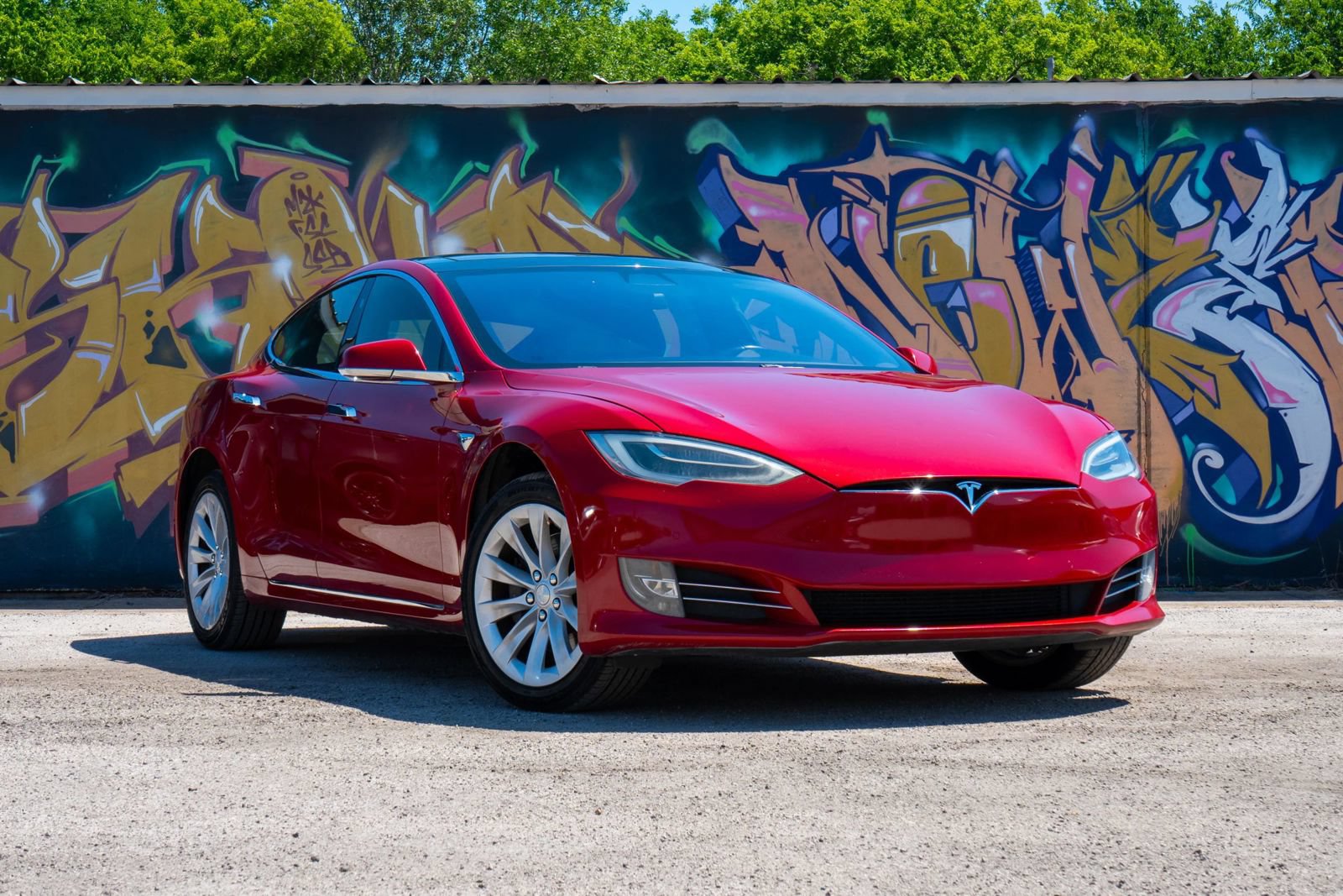 Used 2017 Tesla Model S 90D AWD/4WD image 2