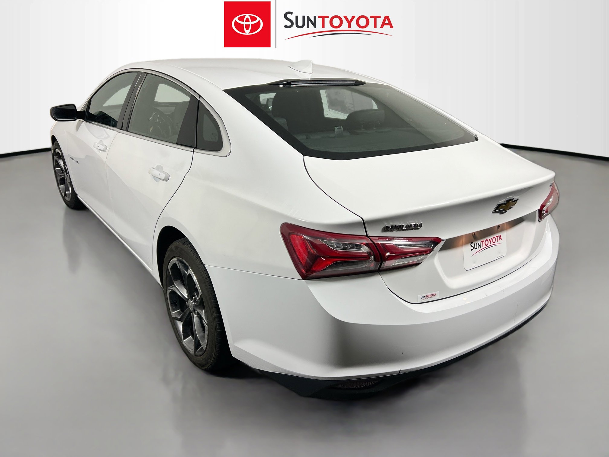 Used 2022 Chevrolet Malibu LT image 6
