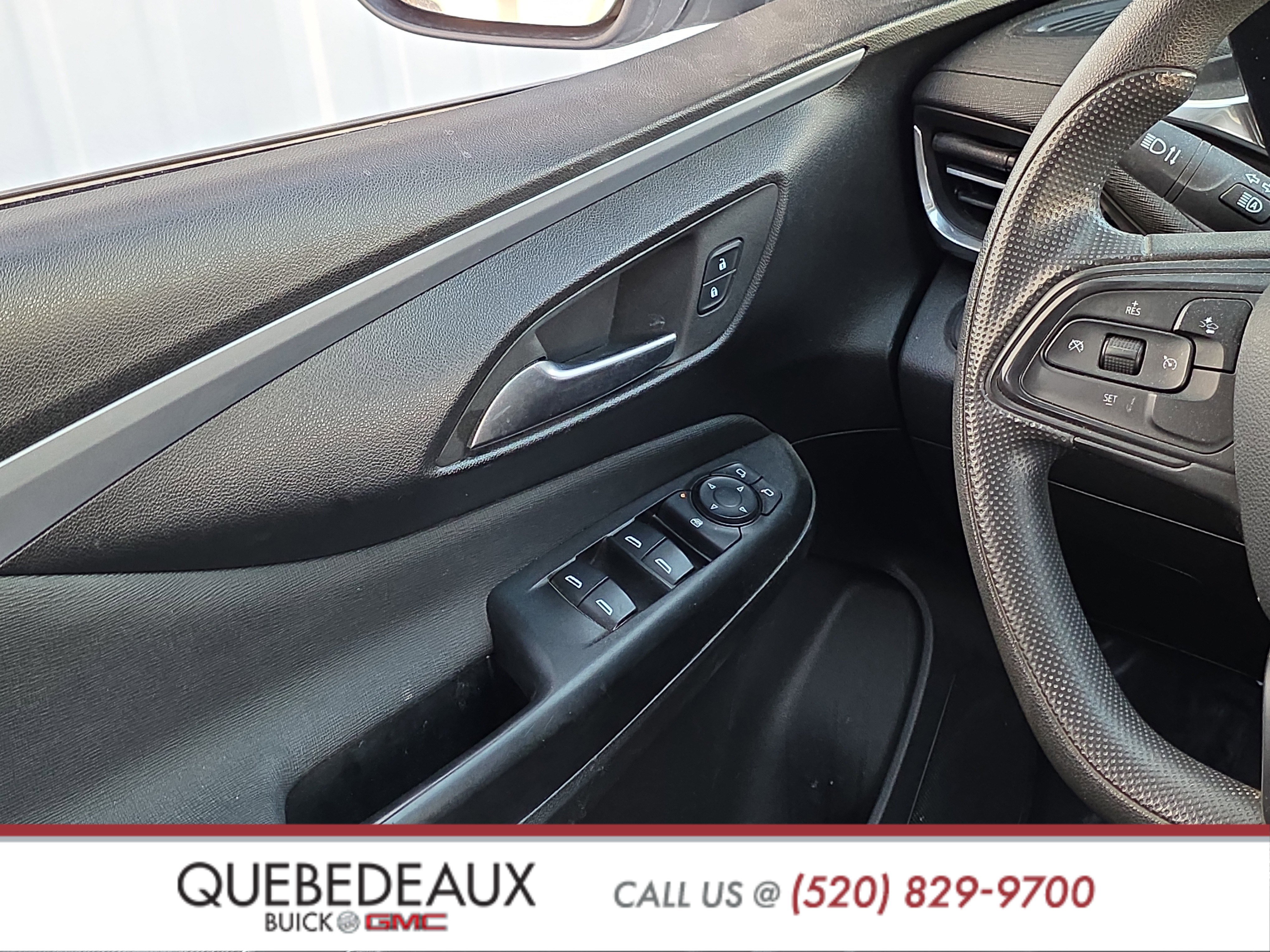 Used 2024 Buick Envista Preferred w/ Advanced Safety Package image 17