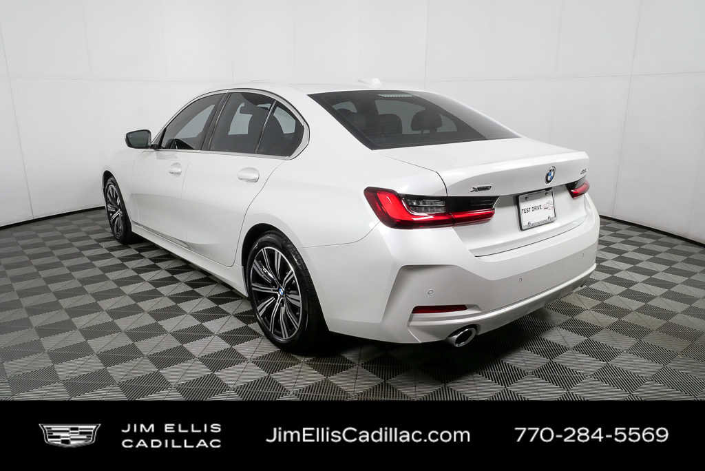 Used 2025 BMW 330i xDrive Sedan AWD/4WD image 28