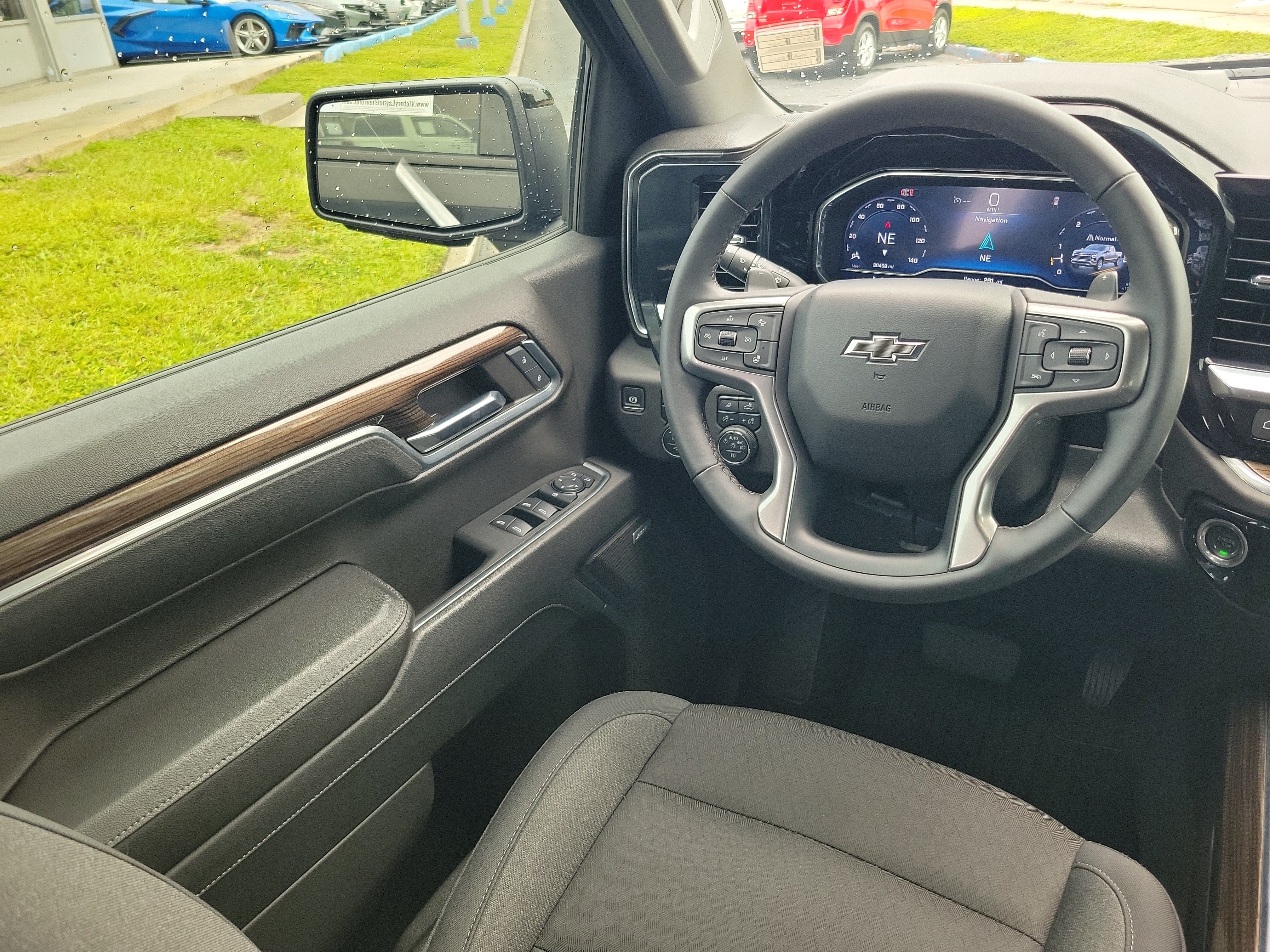 Used 2024 Chevrolet Silverado 1500 RST w/ Convenience Package II AWD/4WD image 14