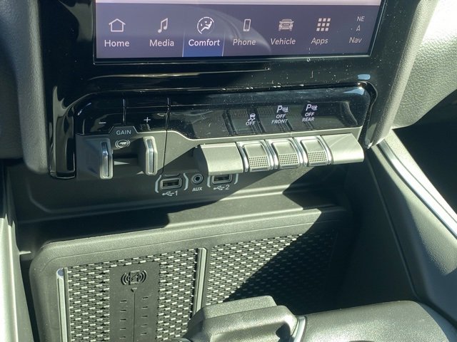 New 2026 RAM 1500 4x4 Crew Cab image 22