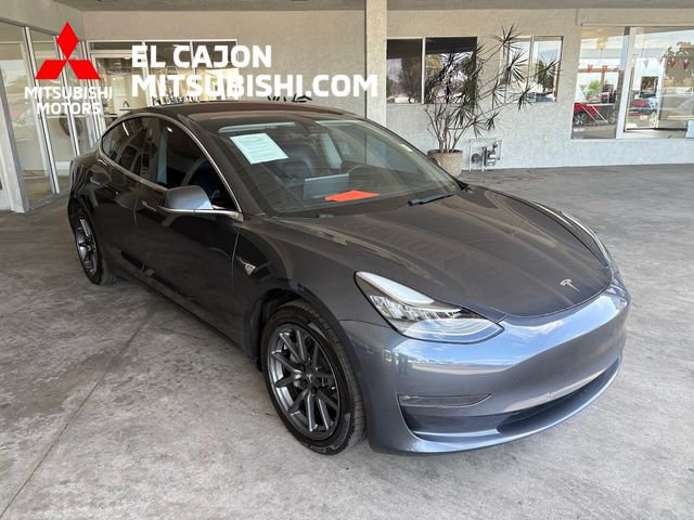 Used 2017 Tesla Model 3 Long Range RWD image 1