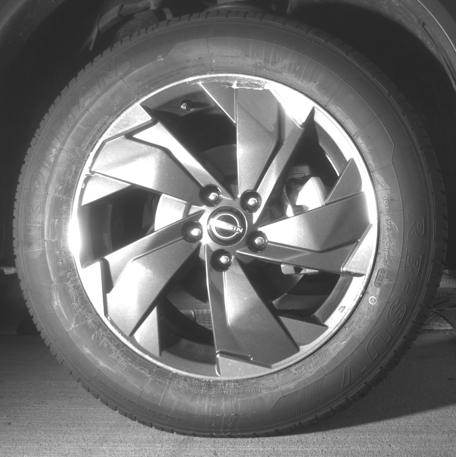 Used 2025 Nissan Rogue SV image 13