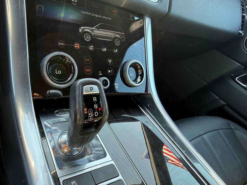 Used 2020 Land Rover Range Rover Sport SE image 22