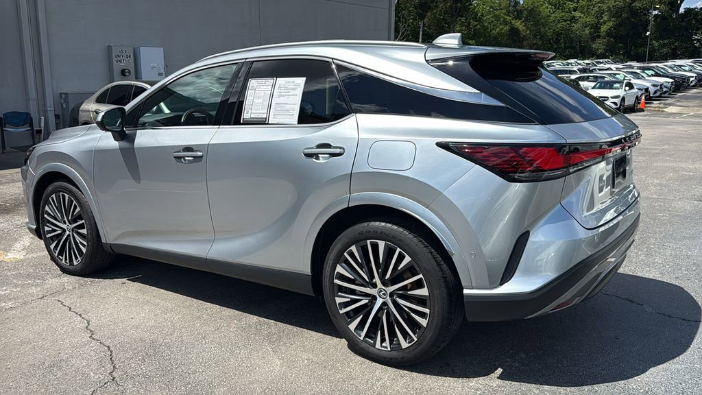Used 2023 Lexus RX 350 Premium Plus w/ Cold Area Package FWD image 6