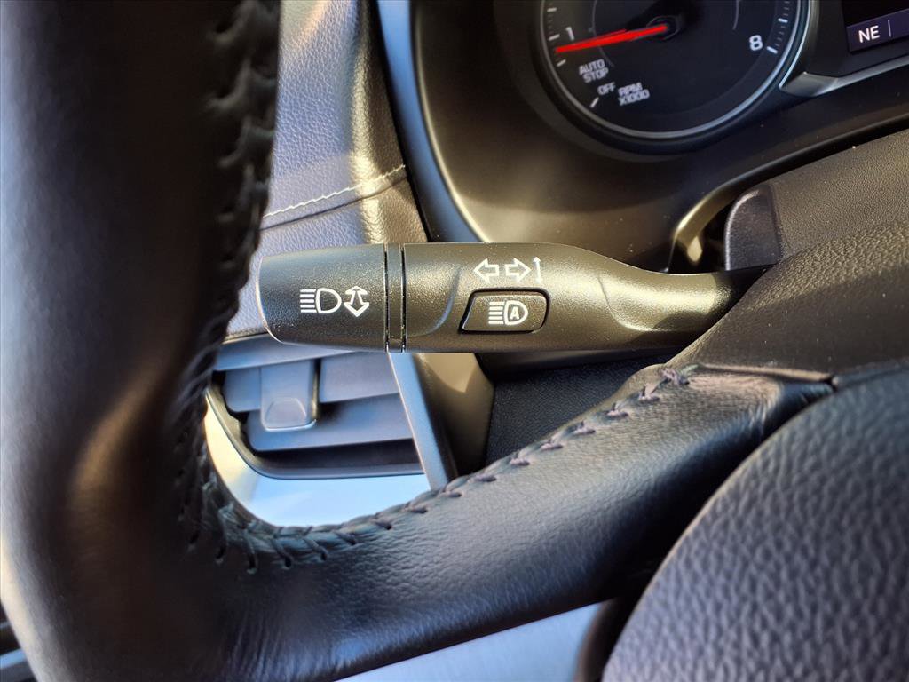 Used 2022 GMC Terrain SLT w/ Infotainment Package II image 11