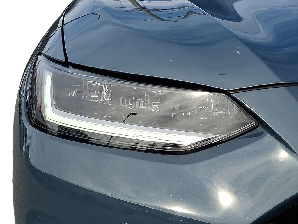 Used 2023 Honda HR-V EX-L image 10