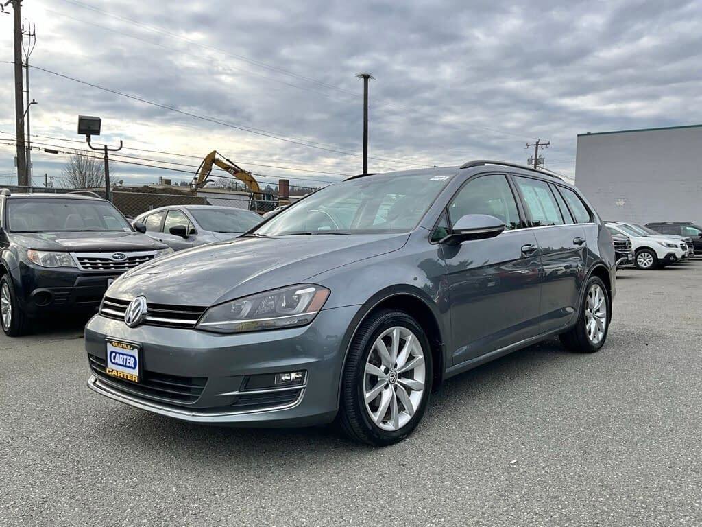 Used 2016 Volkswagen Golf SE w/ Lighting Package image 4