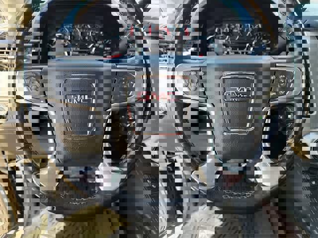 Used 2019 GMC Yukon SLT w/ Open Road Package image 22