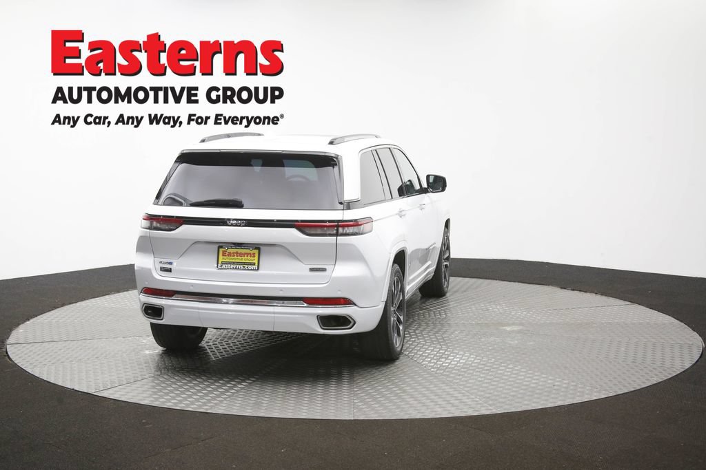 Used 2022 Jeep Grand Cherokee Overland AWD/4WD image 42