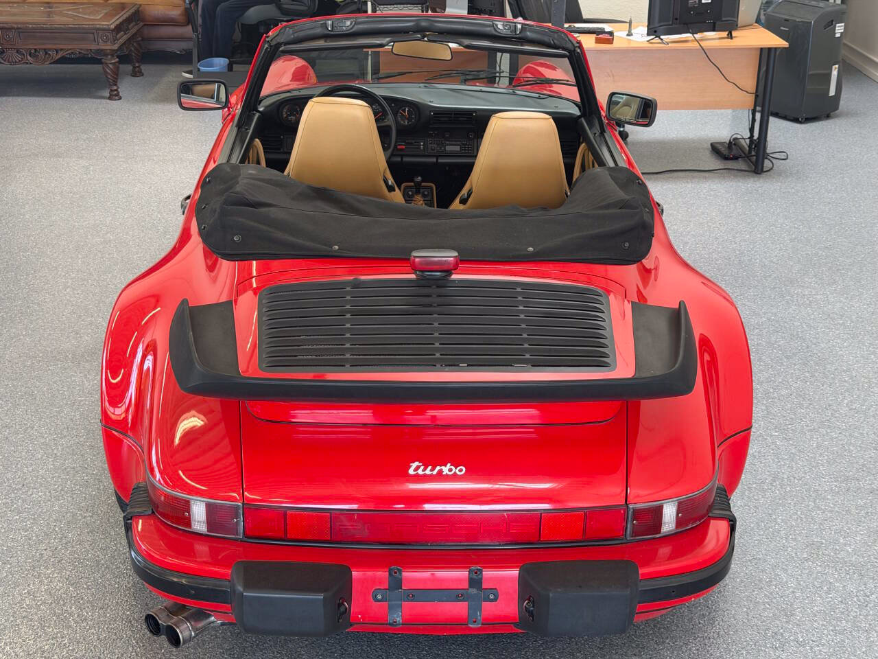 Used 1988 Porsche 911 Carrera RWD image 15