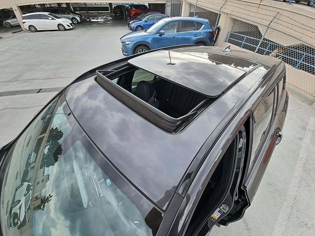 Used 2018 BMW X3 M40i image 11