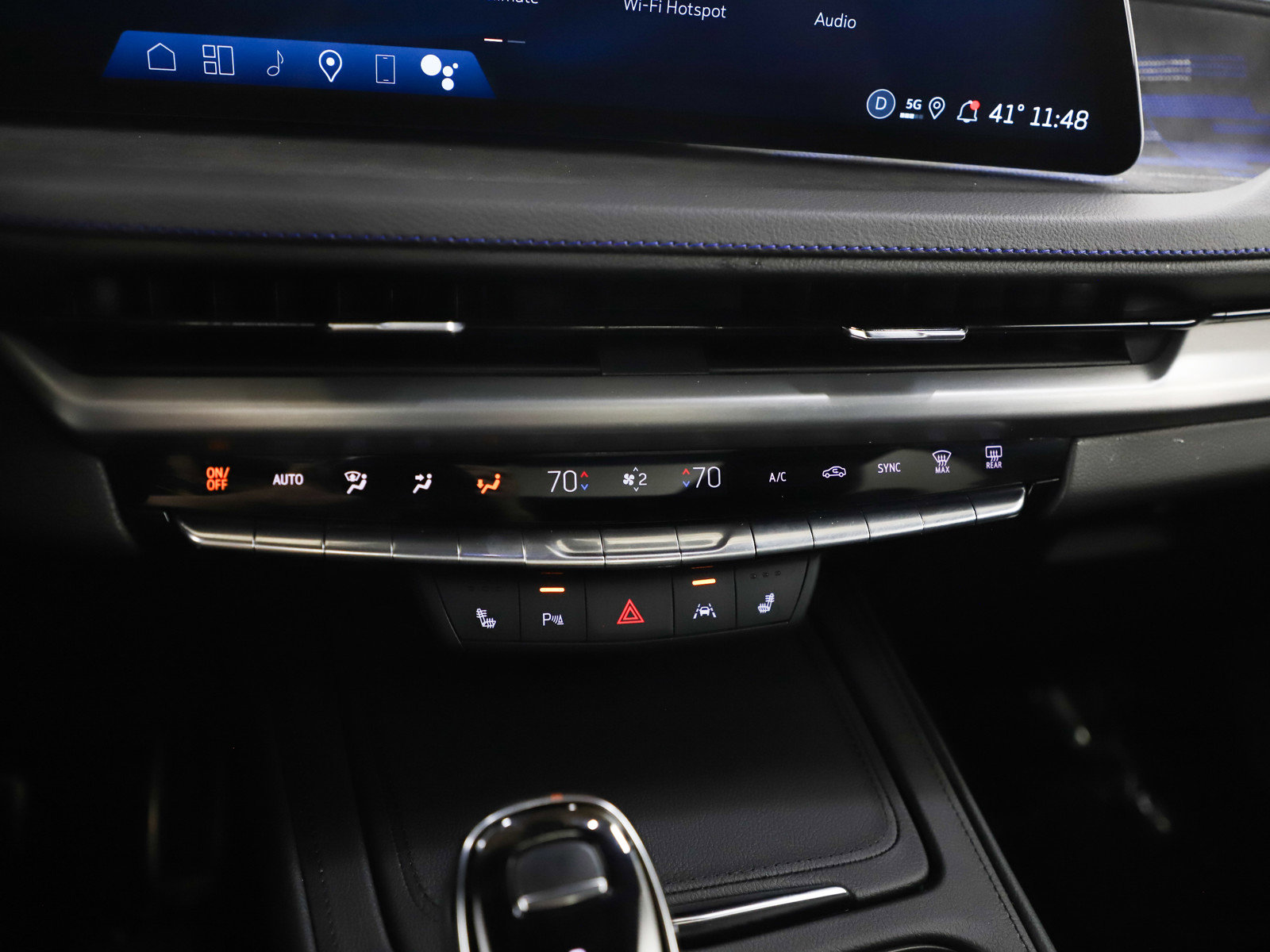 Used 2025 Cadillac XT4 Sport AWD/4WD image 23