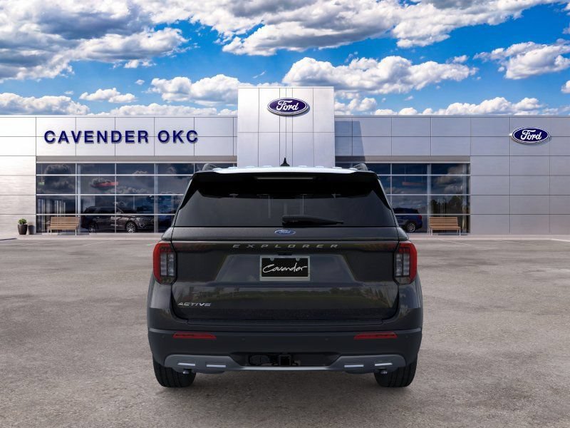 New 2026 Ford Explorer Active w/ Active Comfort Package RWD image 5