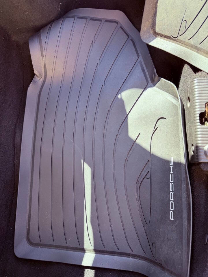 Used 2002 Porsche Boxster S image 29