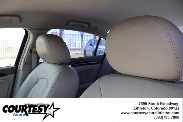 Used 2010 Buick Lucerne CXL FWD image 20