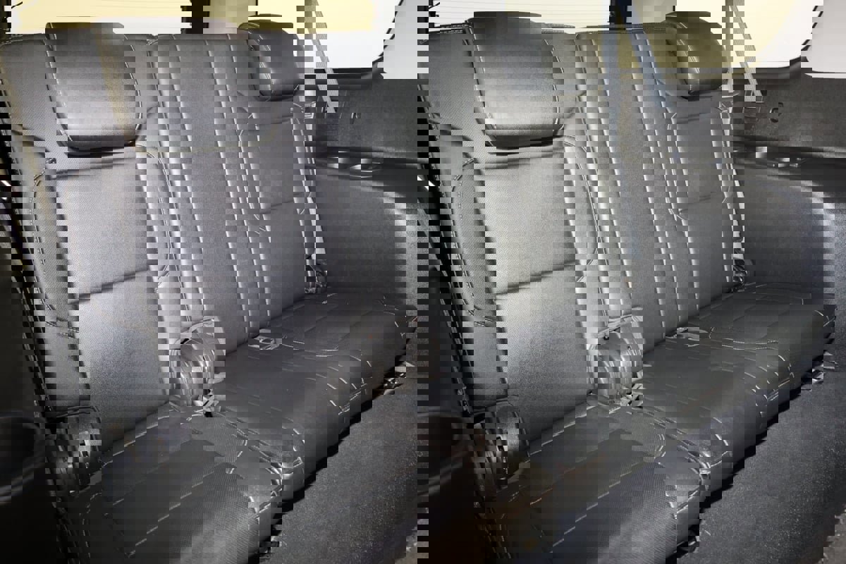 Used 2019 Chevrolet Suburban Premier image 45