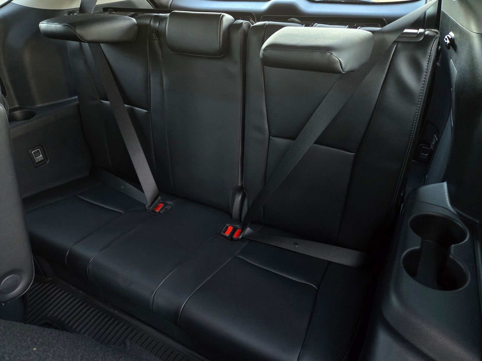 Certified 2026 Toyota Highlander Limited AWD/4WD image 12