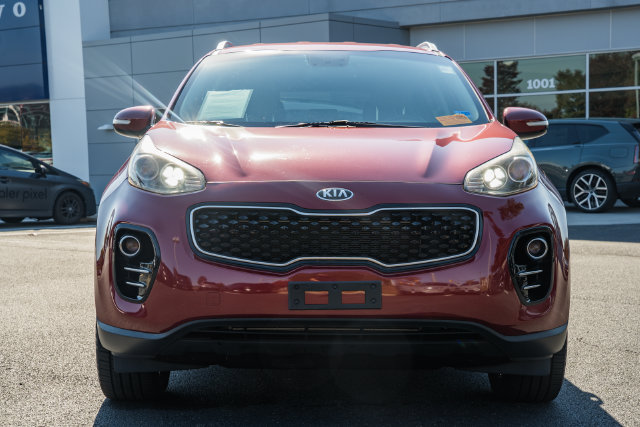 Used 2019 Kia Sportage EX AWD/4WD image 2