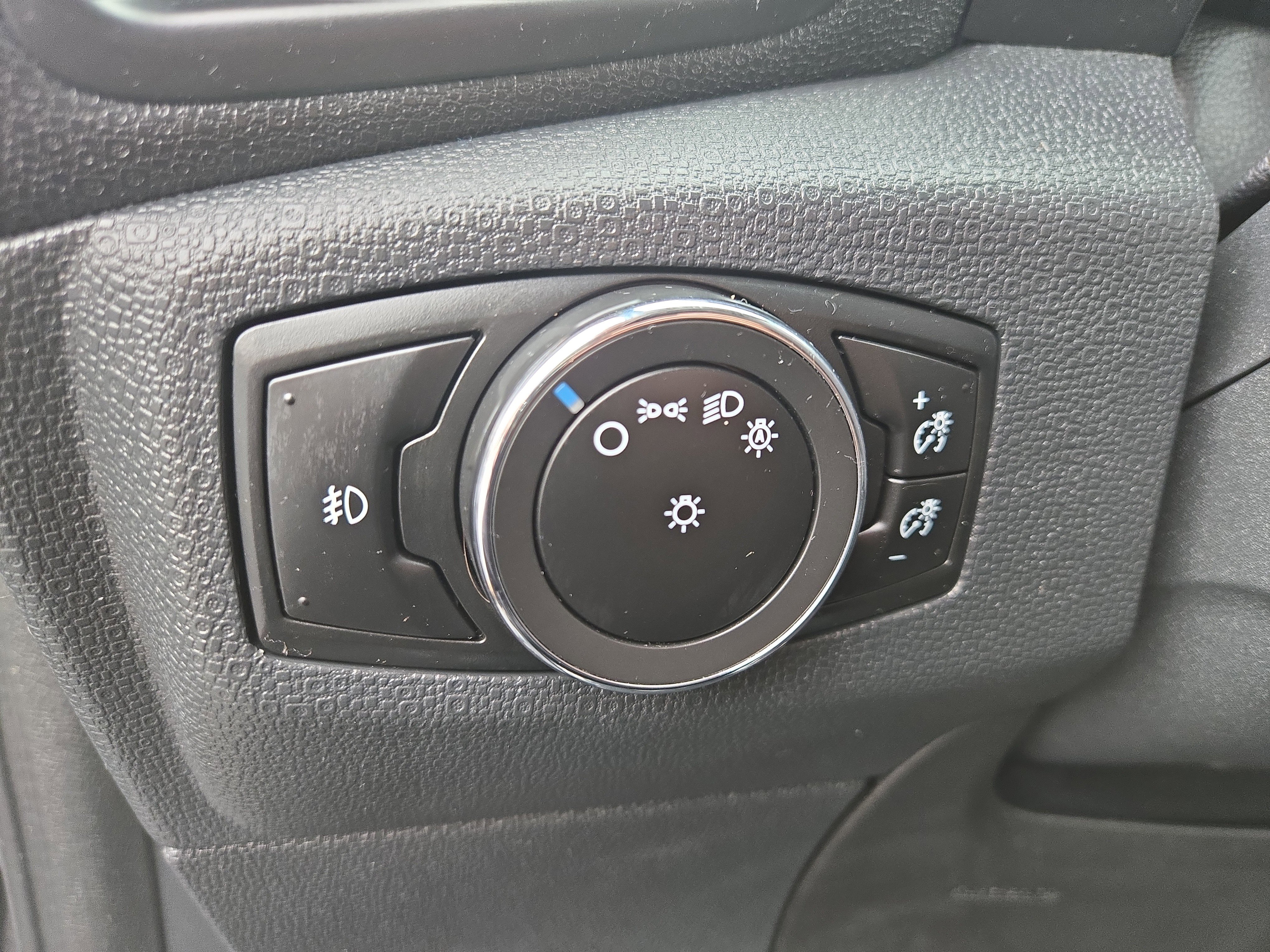 Used 2019 Ford EcoSport SES image 15