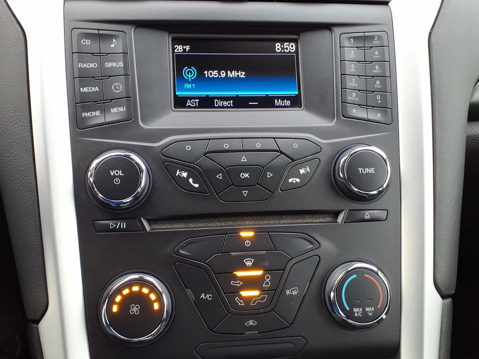 Used 2016 Ford Fusion SE image 13