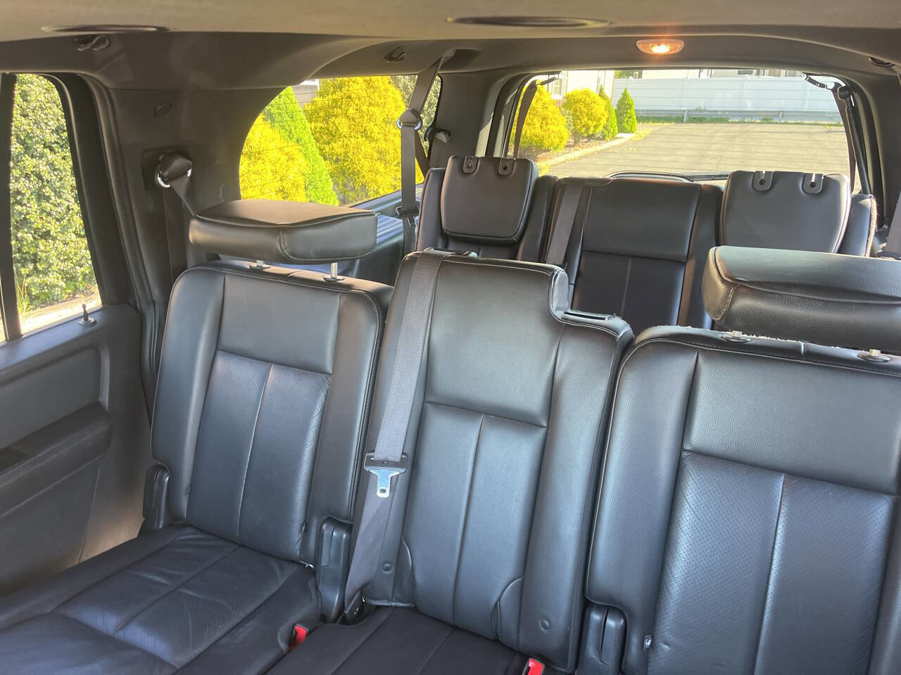 Used 2014 Ford Expedition EL Limited AWD/4WD image 27