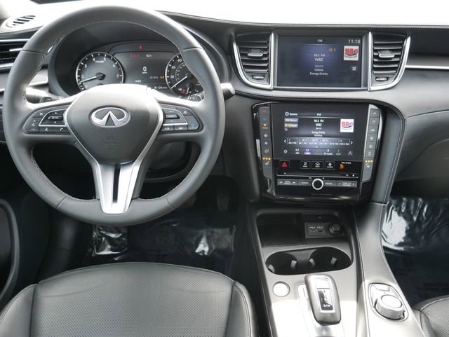 Used 2023 INFINITI QX50 Luxe image 16