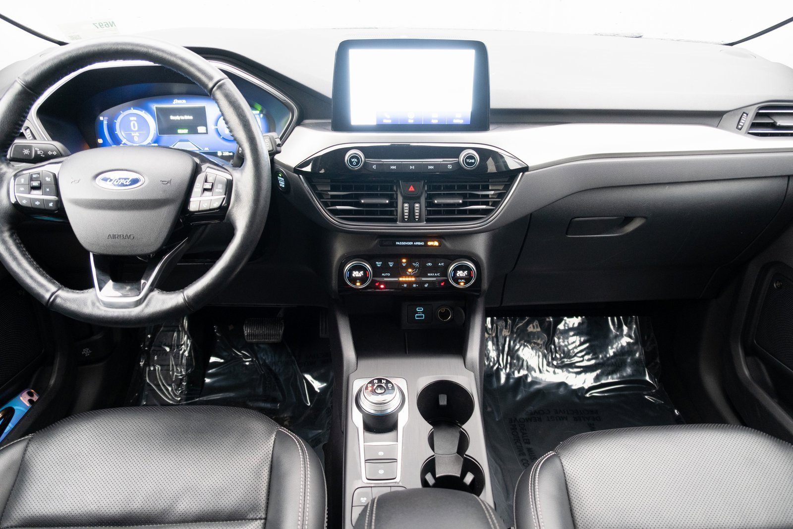 Used 2021 Ford Escape Titanium image 21