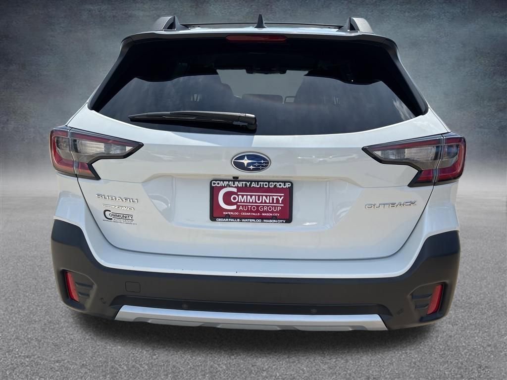 Used 2022 Subaru Outback Limited image 4