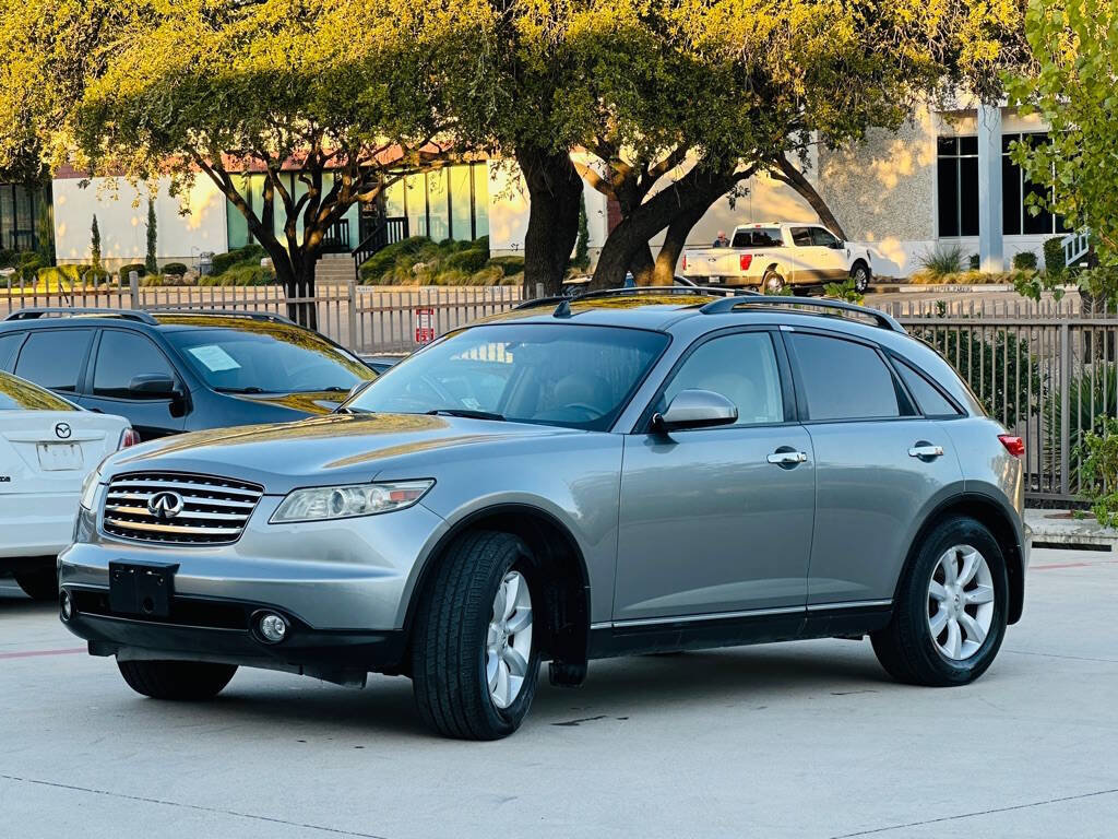 Used 2004 INFINITI FX35 Base Rwd 4dr SUV w/ Technology Pkg image 5