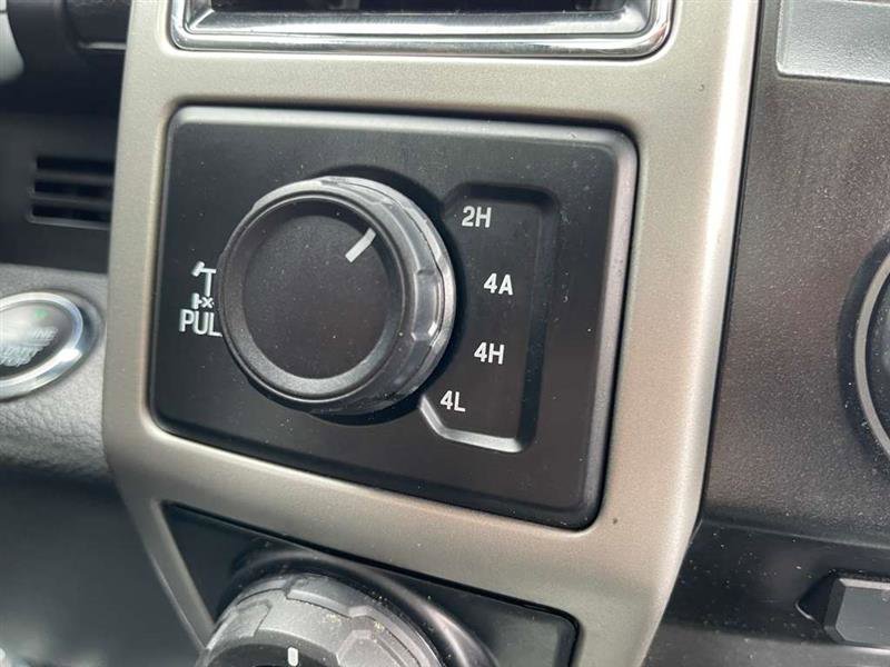 Used 2017 Ford F150 Lariat AWD/4WD image 22