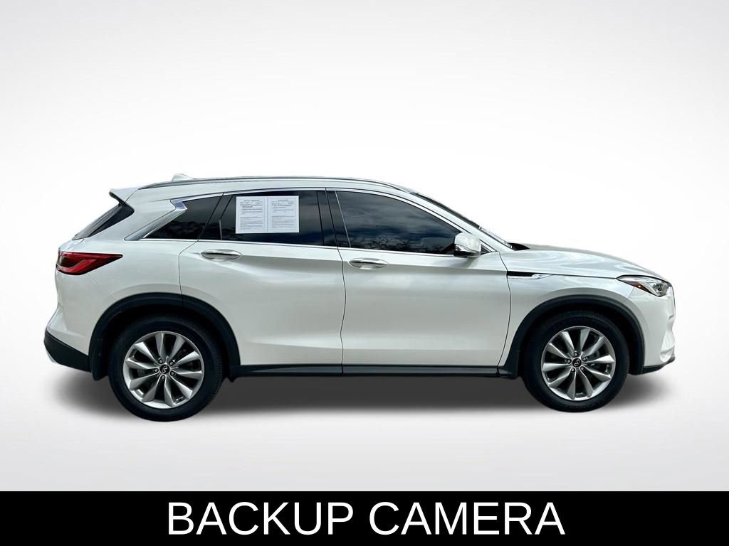 Used 2021 INFINITI QX50 Essential w/ Convenience Package image 4
