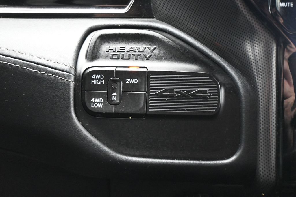 Used 2024 RAM 3500 Limited AWD/4WD image 22