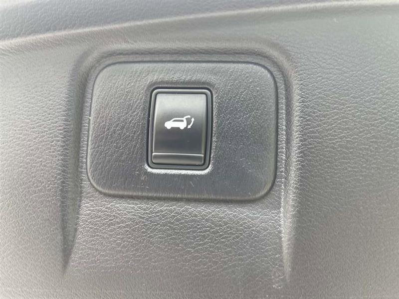Used 2015 Nissan Murano Platinum w/ Platinum Technology Package AWD/4WD image 42