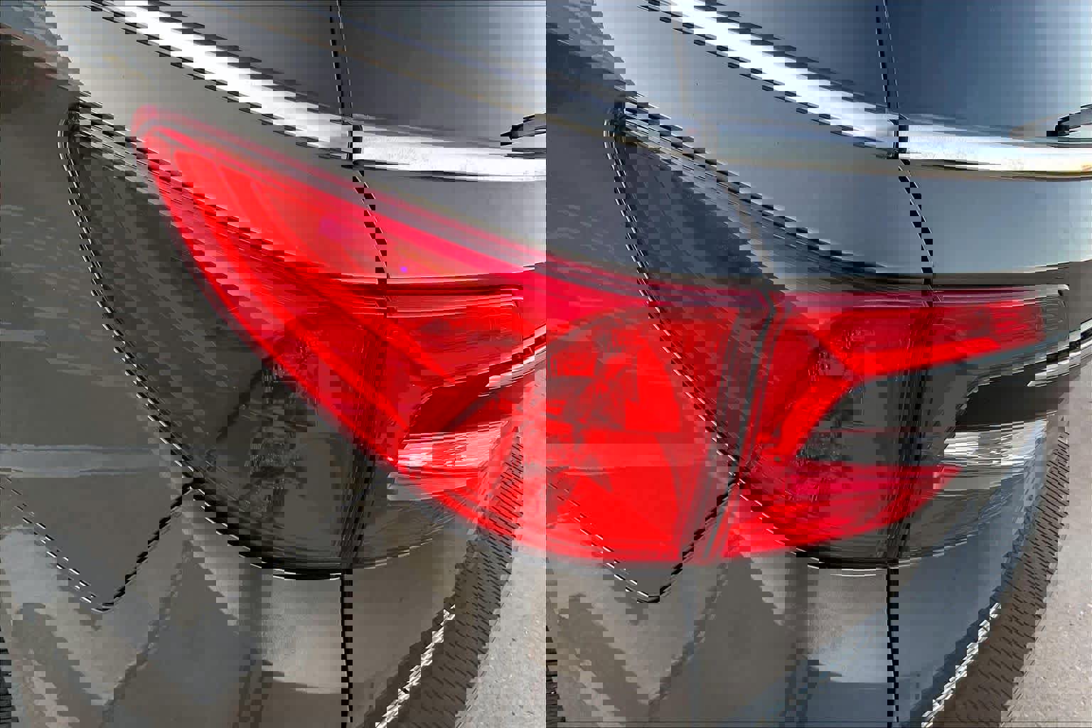 Used 2023 Honda Odyssey Touring image 29